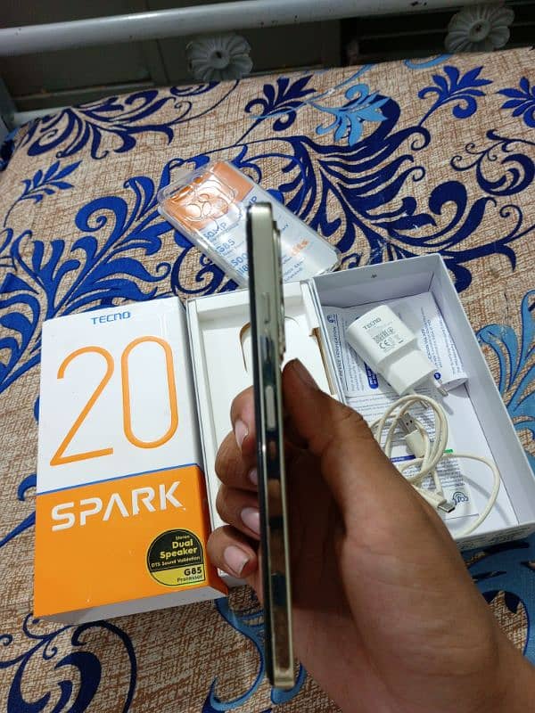 TECNO SPARK 20 RAM 16 256 2