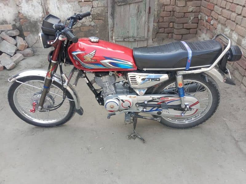 Honda 125 22 Model 23 shape 9