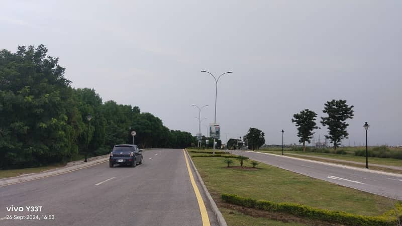 10 Marla Residential Corner Plot For Sale In Meradian 01 ,Street# 05, DHA Phase 05 Islamabad 4