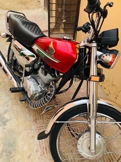 Honda 125 special edition all Punjab registered all documents clear 0