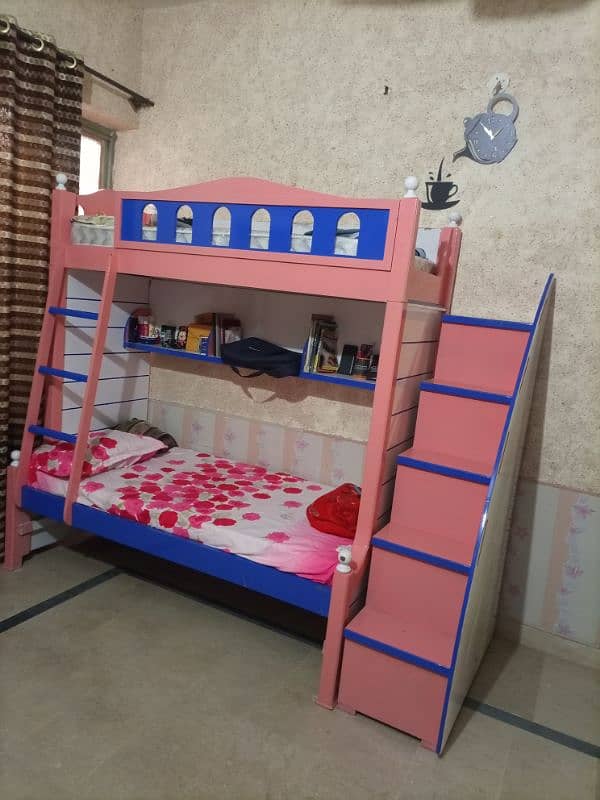 Baby Bed 6feet Solid for urgent sale 2