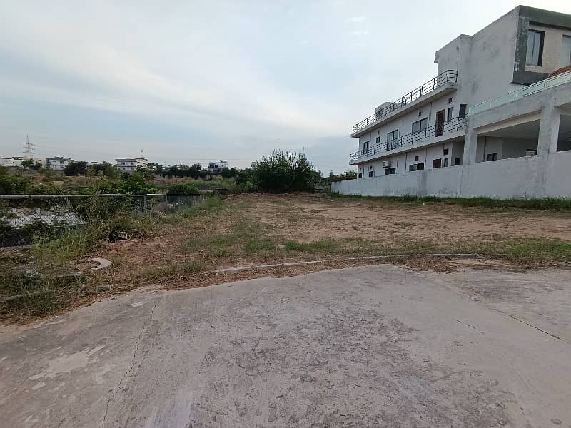 1 Kanal St End Corner Plot Sector G DHA 2 5