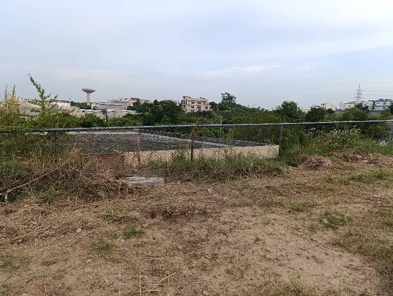 1 Kanal St End Corner Plot Sector G DHA 2 11