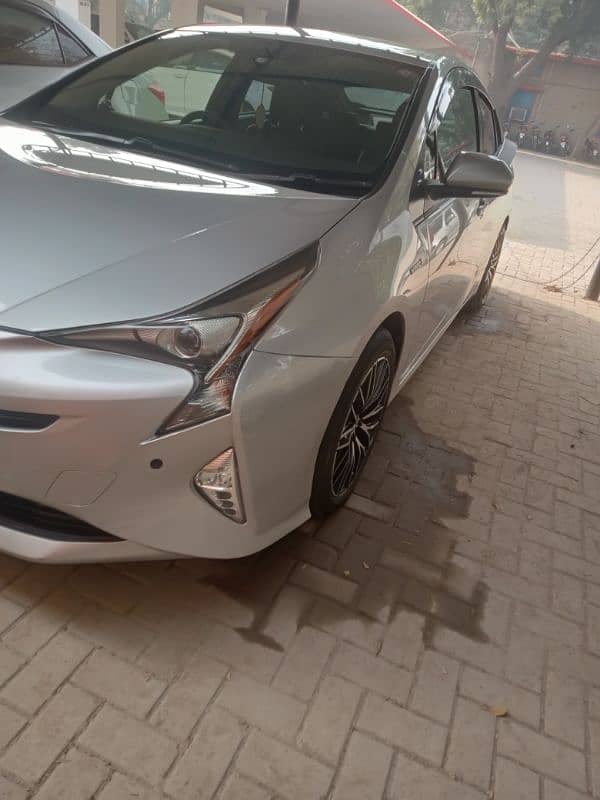 Toyota Prius 2017 / 2021 14