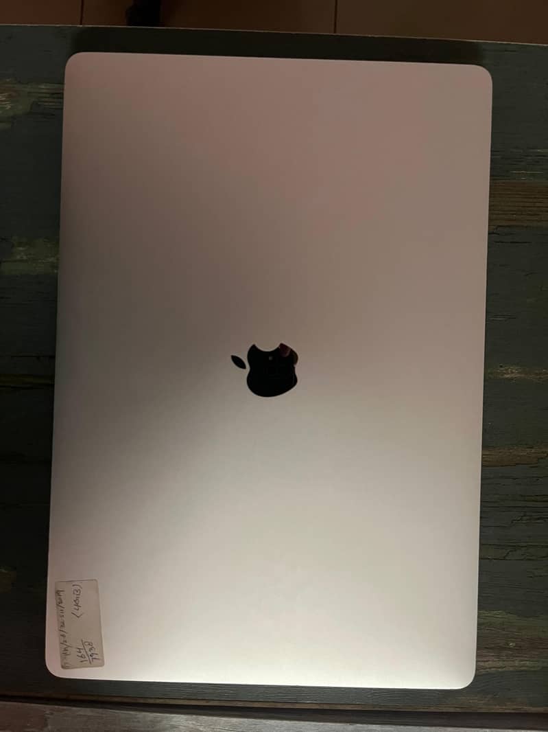 Macbook Pro 2019 16 inch | corei7 9gen | 32ram 512ssd | 2.6GHz 2