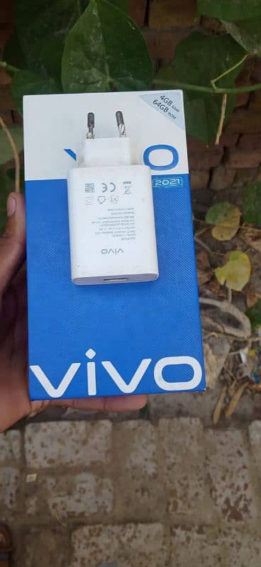 vivo y20 4/64 1