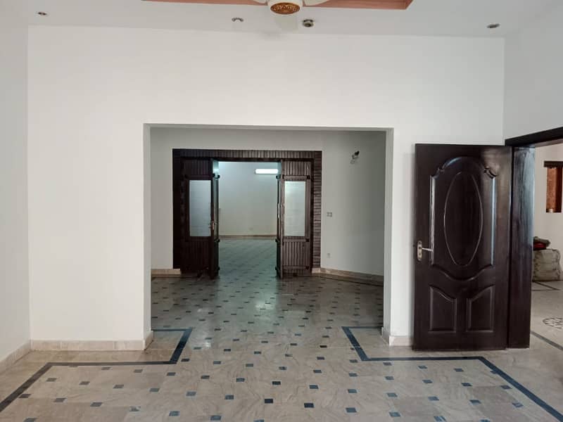 1 kanal double story house for rent in aitchison society 4