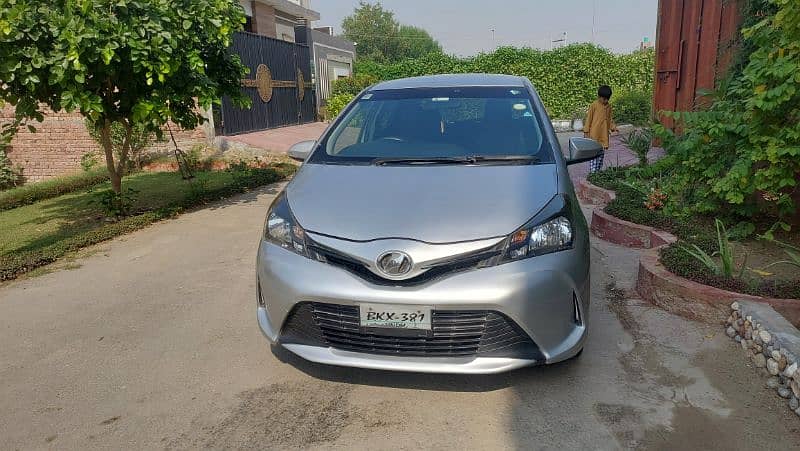 Toyota Vitz   2014/2017 0