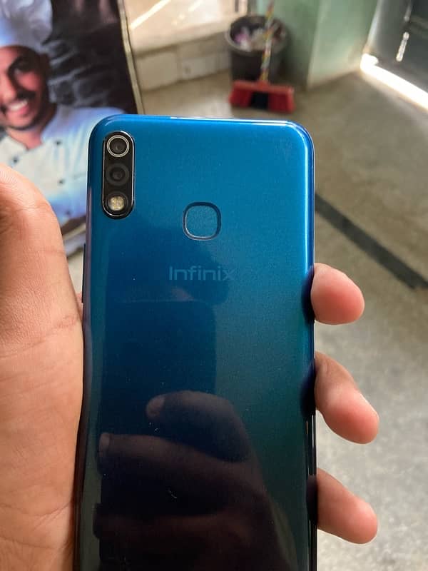 infinix Hot 8lite 6