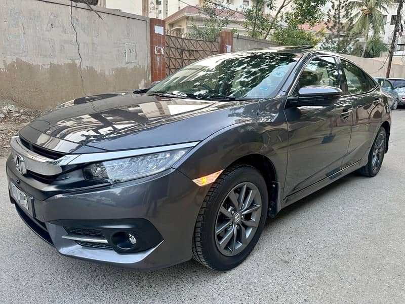 Honda Civic VTi Oriel Prosmatec 2019 Facelift 100% ORIGINAL BODY 2