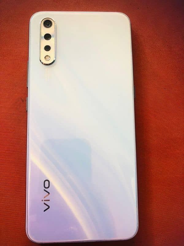 Vivo S1 4/128 0