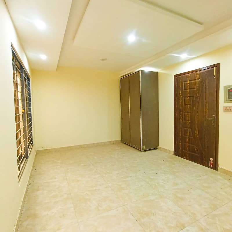 Modern Studio Living In Bahria Town, Lahore For Sale Now 4