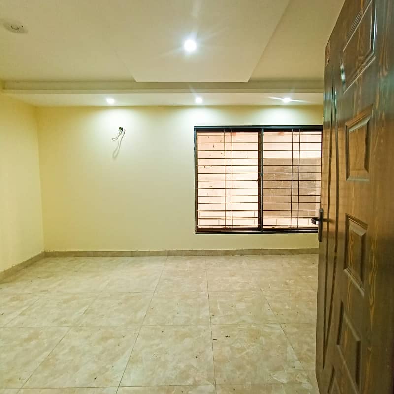 Modern Studio Living In Bahria Town, Lahore For Sale Now 5