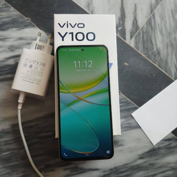 vivo y 100 for sale only open box zayda use ni ha 2