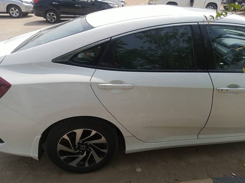 Honda Civic Oriel 2016 automatic 2