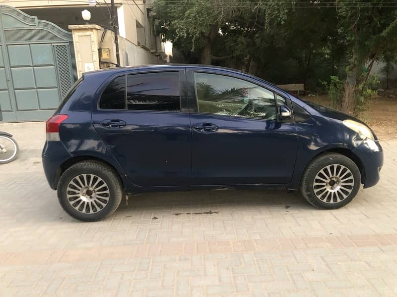 Toyota Vitz model 2008 reg 2012 9