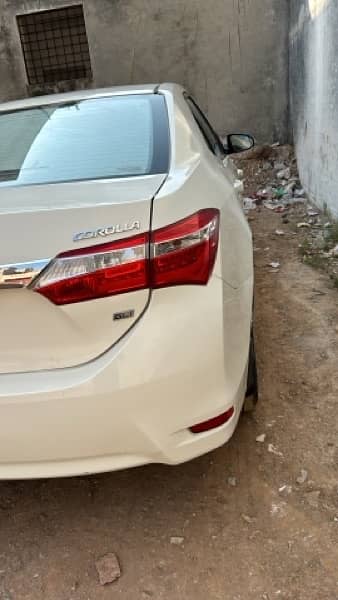 Toyota Corolla GLI 2015 automatic for sale 14