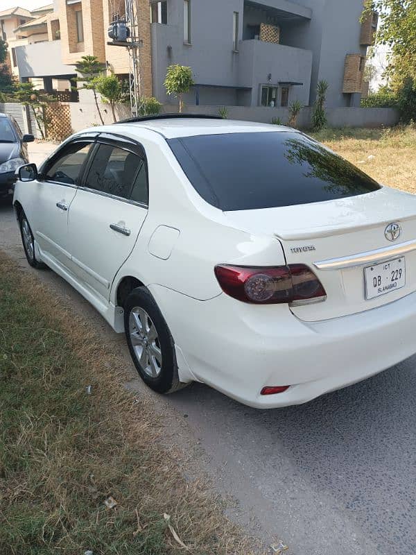 Toyota  Corola Altis Sr 2010 isd num urgent sale /exchange 03035039996 3