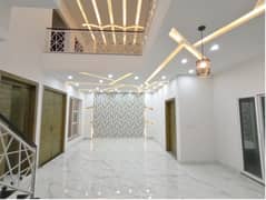 Brand New 5 Marla Beautiful & Lavish House for Sale