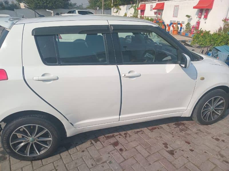 Suzuki Swift 2016 1