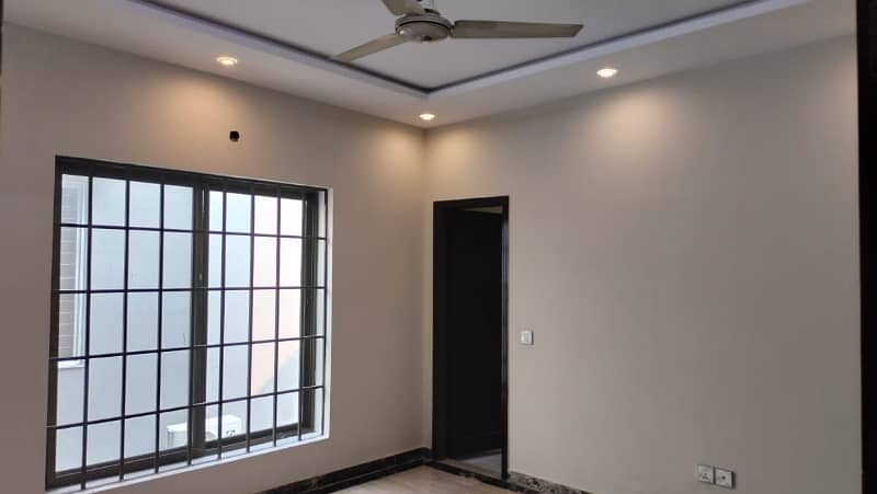 Beautifully Constructed House Is Available For sale In Bahria Town - Sector C 3