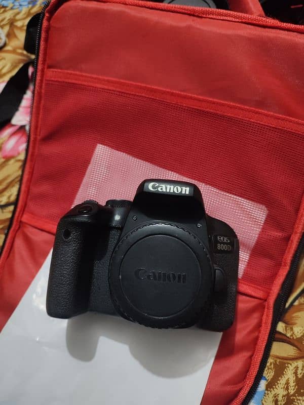 CANON 800D WITH 50MM AND 18/55 3