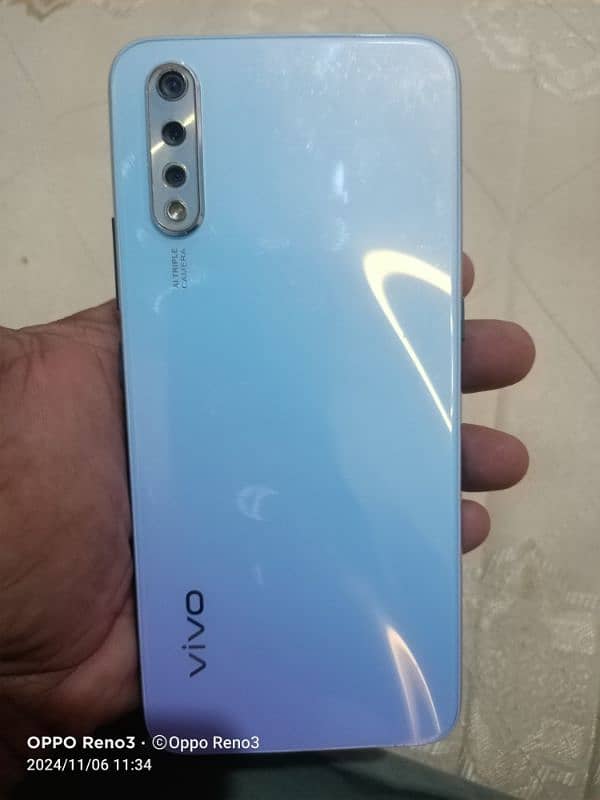 Vivo S1 Original phone not a copy 1000% original or one heand phone 8