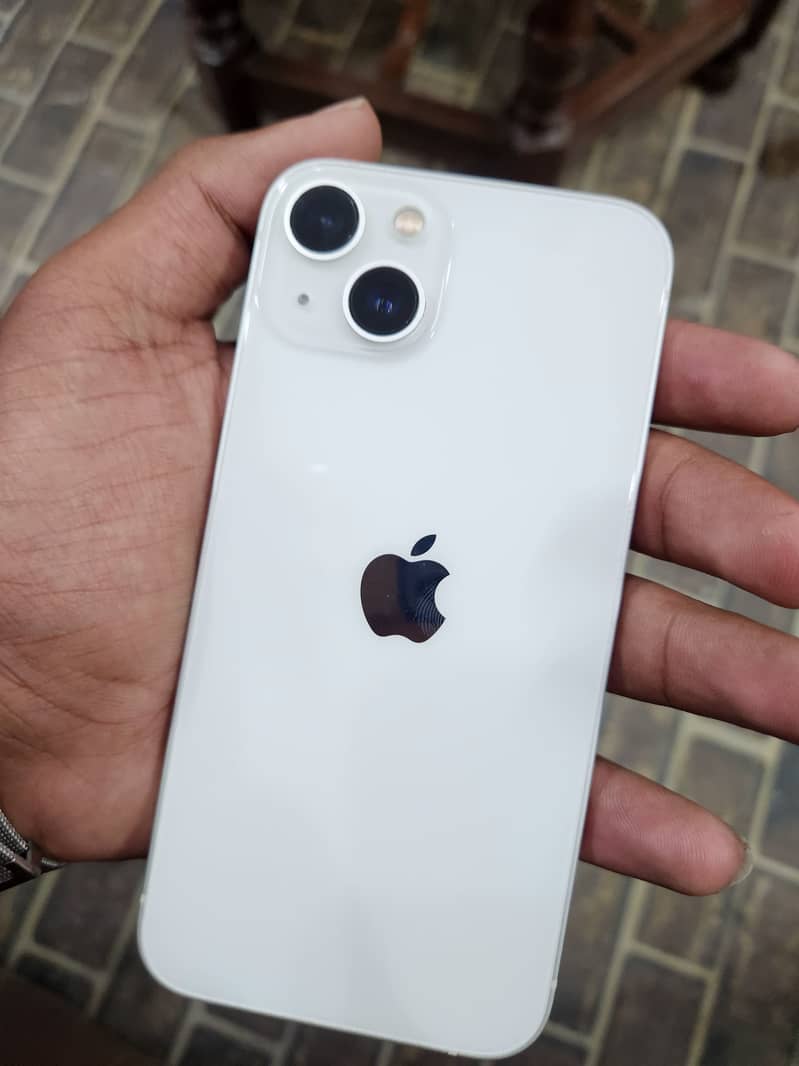 iPhone 13 jv 128 gb 2 months sim chalni hai 1