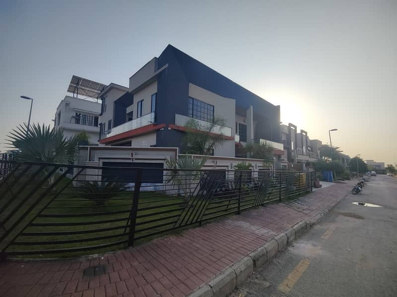 22 Marla Beautiful Designer Corner House In Bahrain Town Phase 8 Rawalpindi 0