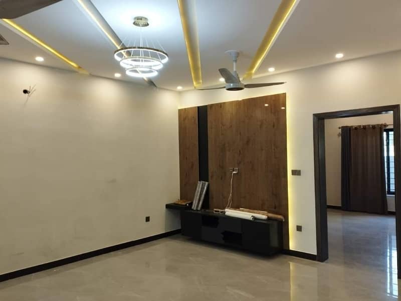 10 Marla Luxury Designer Ground Portion In Bahria Town Phase 8 Rawalpindi 4