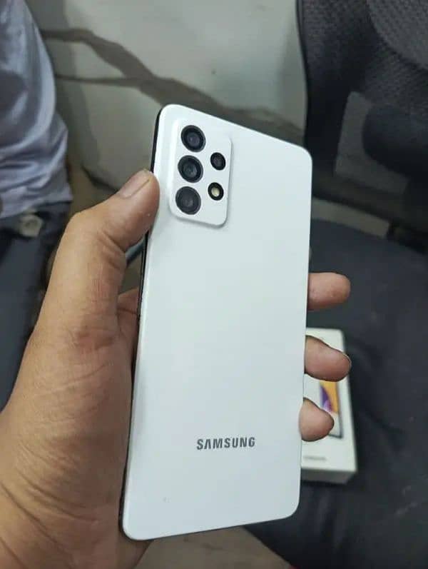 Samsung A72 brand new condition with box 5