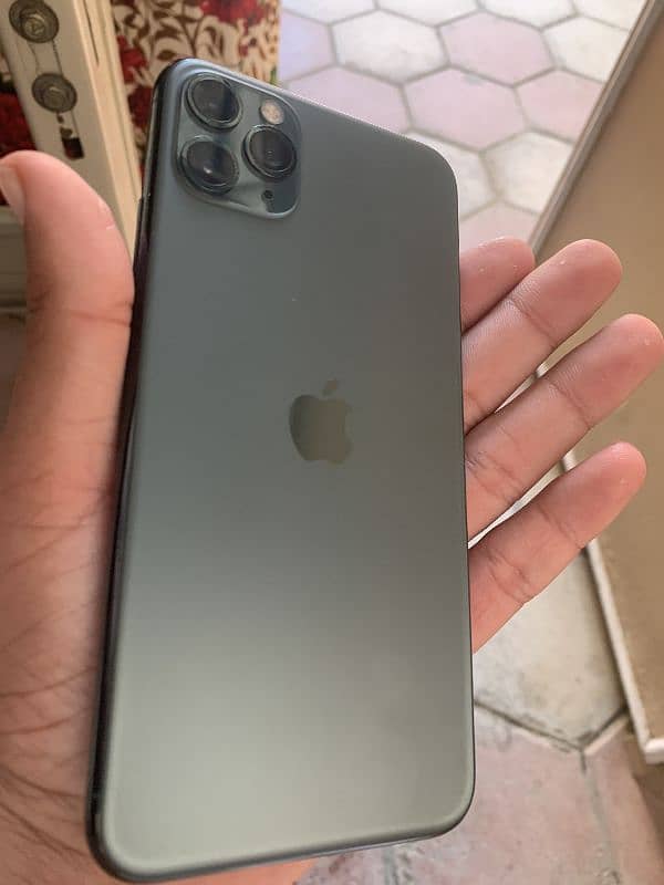 Iphone11promax 10by10 256gb storage jv 86better h 0