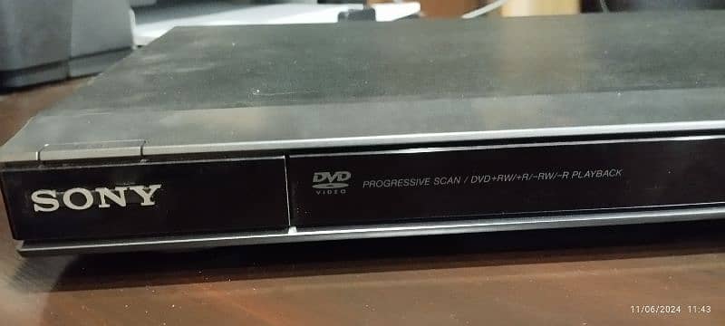 Sony DVD player 1