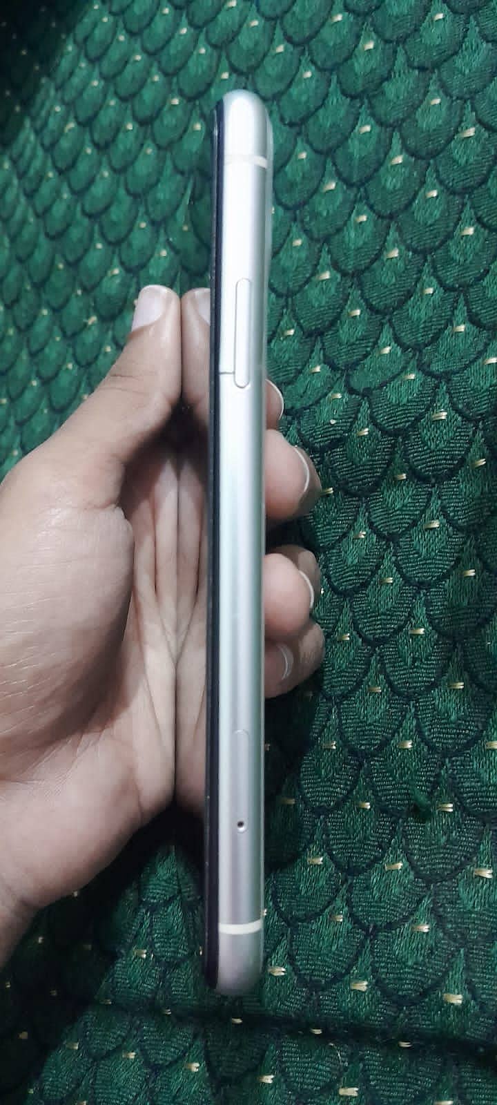 Iphone 11 64GB Non PTA Urgent sale (Whatsapp: 03294067935) 3