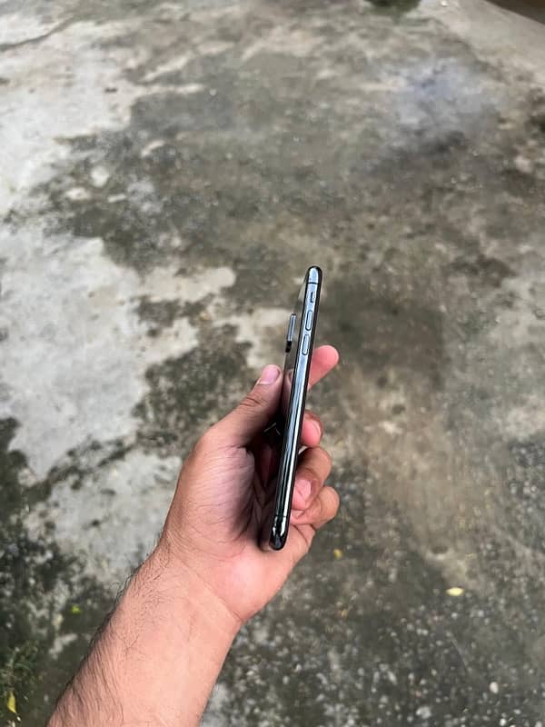 iphone xs 64 gb non pta 10/10 waterpack 3