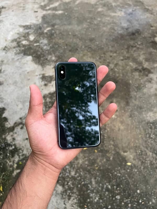 iphone xs 64 gb non pta 10/10 waterpack 4