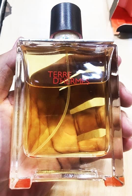 Dubai imported branded perfumes 17