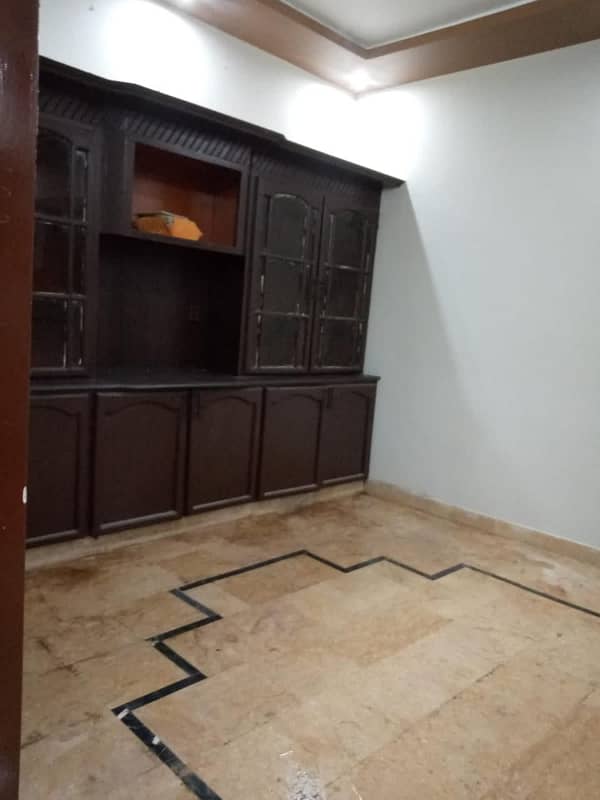 independent 120 yd bungalow for rent in gulshan e ismail scheme 33 11