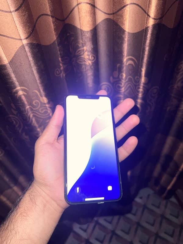 iphone 11 pro max 64 gb jv 10/10 waterpack 0