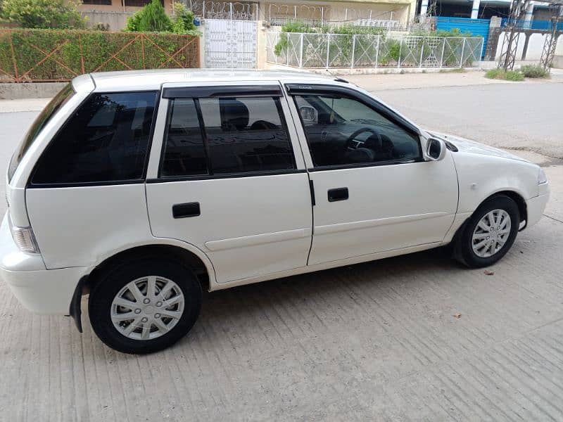 Suzuki Cultus VXR 2013 (03204401166) 1