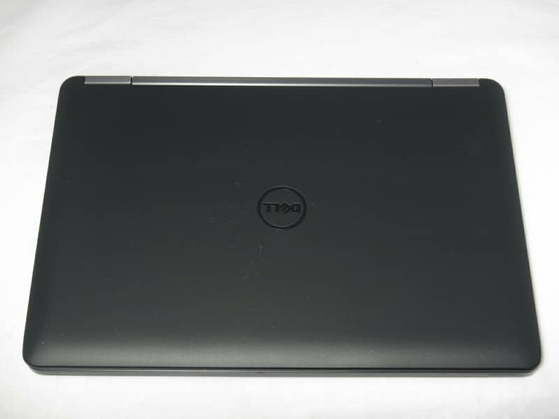 Dell Latitude E5250 | Core i5 4th Gen 4GB Ram 256GBM. 2 Fresh Condition 2