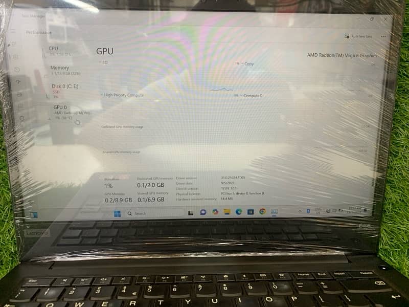 LENOVO E495 RIZEN 5 (2gb amd) 3