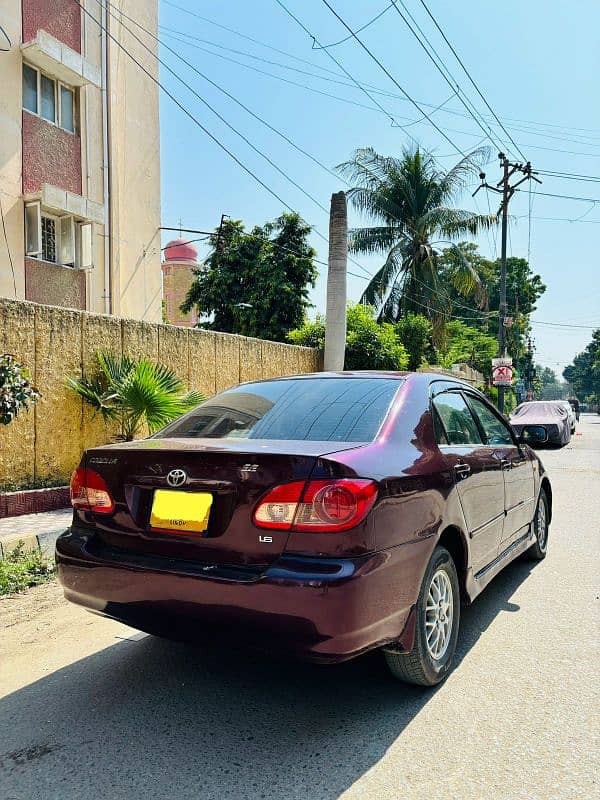 Toyota Corolla Se Saloon 2005 4