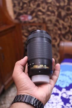 Nikon 70/30mm Vr Dx lates edition 0