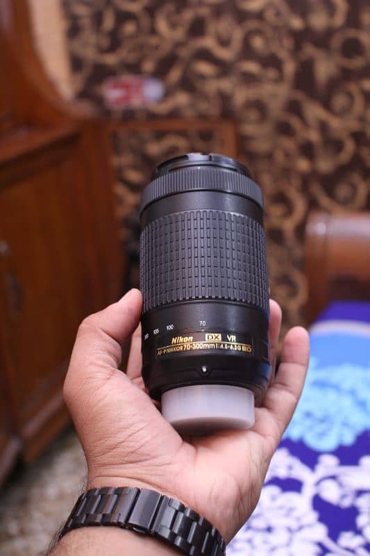 Nikon 70/30mm Vr Dx lates edition 0