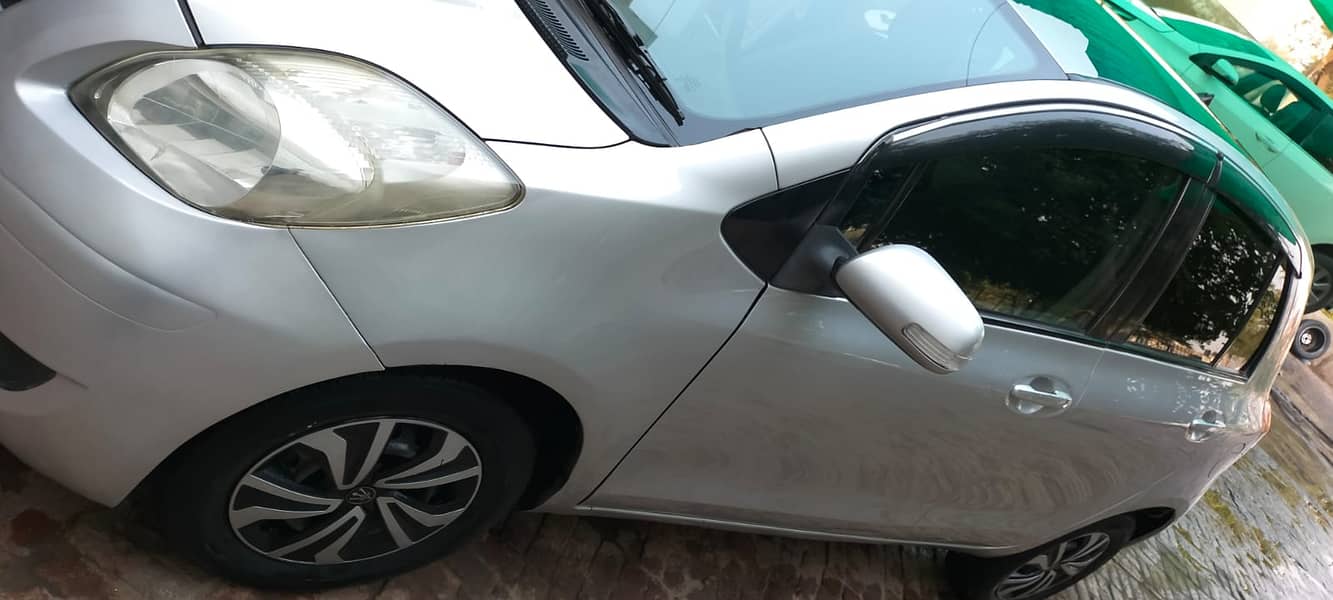 Toyota Vitz 2010 intelligent 1.0 For Sale 1