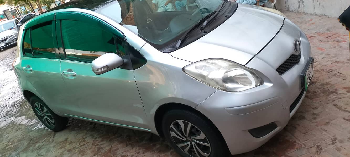 Toyota Vitz 2010 intelligent 1.0 For Sale 2