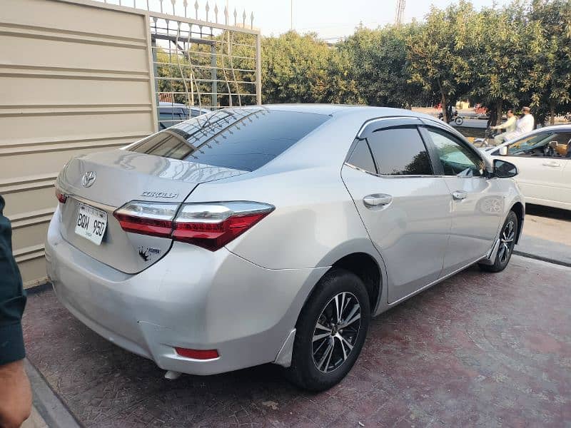 Toyota Corolla GLI 2019 5