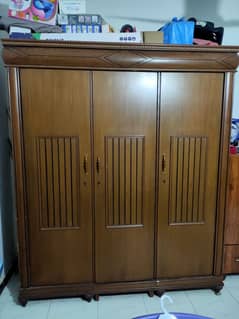 Almari Wardrobe 3 Doors 0