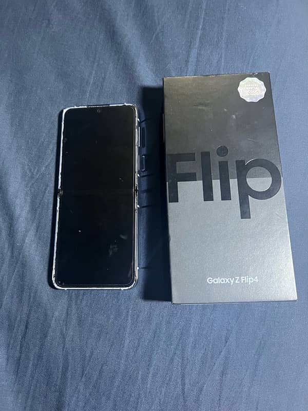 samsung flip 4 only body screen not working 1